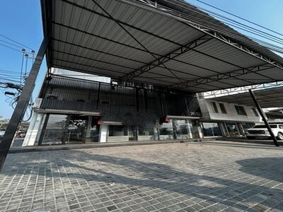 ให้เช่าอาคารพาณิชย์กิ่งแก้ว หมาะทำร้านค้าโชว์รูมสินค้า  คลินิค 