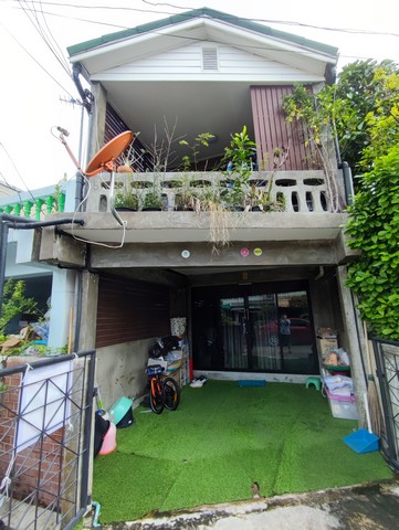 ขายบ้านทาว์นโฮมเคหะบางบัว 2 ชั้น เนื้อที่ 16.6 ตรว. รีโนเวทพร้อมอยู่ พหลโยธิน 49/1 