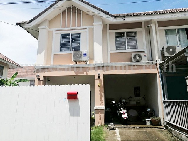 บ้านแฝด 2 ชั้น พฤกษา 28/1 ใกล้ นิคมบางปู ราคาถูกมาก