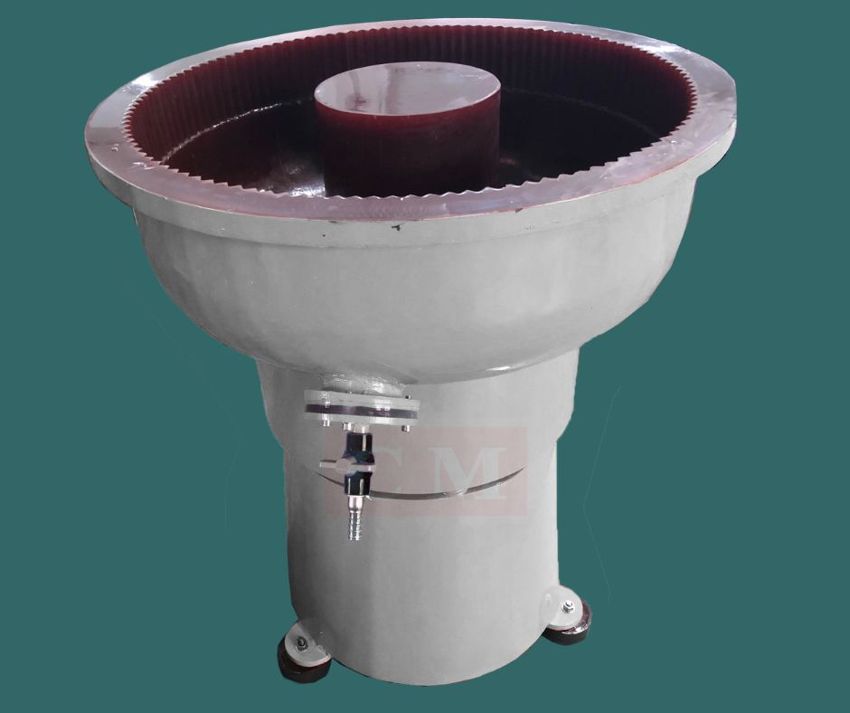 เครื่องขัดผิวโลหะแบบเขย่า แบบไม่มีสะพานแยกชิ้นงาน / Vibratory Finishing Machine