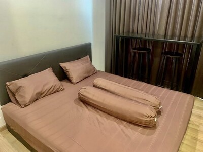 เช่า RR100 NIche Mono Charoen Nakorn