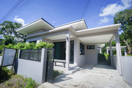 Modern House For Sale 2 Bedrooms 2 bathrooms Ban Namuang T.Lamai Kohsamu