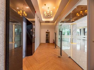 ให้เช่าอาคาร5ชั้นพร้อมลิฟต์ย่านทาวน์อินทาวน์ติดเลียบด่วน 1500 ตร.