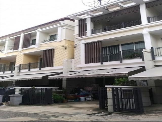 ขายทาวน์โฮม 3 ชั้น โครงการบ้านกลางเมือง Urbanion เกษตร-นวมินทร์ 2 ซอยลาดปลาเค้า79 ใกล้เลียบด่วน