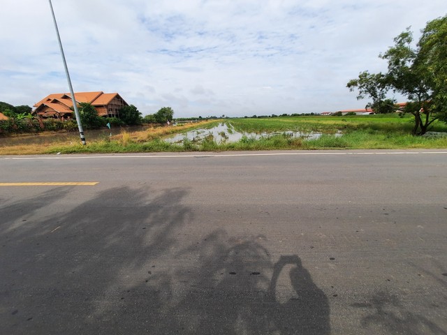 ขายที่ดิน ในคลอง14 ลำลูกกา ที่ดินเปล่า เนื้อที่ 49ไร่ 11 ตร.ว.