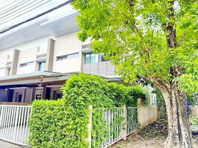 MRTแจ้งวัฒนะปากเกร็ด28  เมืองทองธานี  ทาวน์โฮม 2 ชั้น หลังมุม 34 