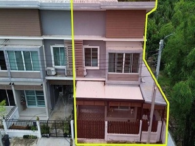 ราชพฤกษ์ MRT บางรักใหญ่ 3.2 กม. ให้เช่าทาวน์เฮ้าส์ 2 ชั้น หลังมุม