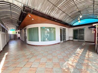 ขายบ้านเดี่ยวพร้อมอยู่ หมู่บ้าน SIAM EXECUTIVE ESTATE ขายบ้านเดี่ยวพร้อมอยู่ หมู่บ้าน SIAM EXECUTIVE ESTATE