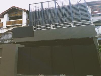 ให้เช่าโฮมออฟฟิศ 3 ชั้น 38 ตร.ว. ถนนพระราม 9 ซอย 19 สไตล์ LOFT ให้เช่าโฮมออฟฟิศ 3 ชั้น 38 ตร.ว. ถนนพระราม 9 ซอย 19 สไตล์ LOFT