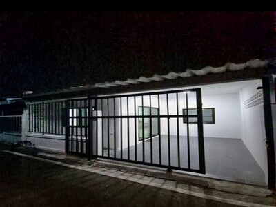 ขายทาวน์เฮ้าส์พัทยา หมู่บ้านอมรรัตน์ หนองปรือ บางละมุง ชลบุรี ขายทาวน์เฮ้าส์พัทยา หมู่บ้านอมรรัตน์ หนองปรือ บางละมุง ชลบุรี