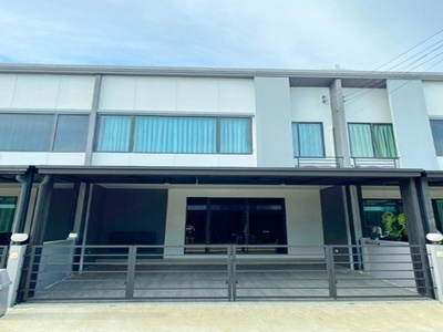 ม.รามคำแหง 2 3 กม.ทาวน์โฮมให้เช่า 2 ชั้น ใกล้ถนนบางนา-ตราด 