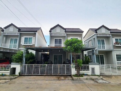 ขายทาวน์เฮ้าส์ หมู่บ้านเดอะวิลเลจ กาญจนาภิเษก-ราชพฤกษ์ 2 นนทบุรี