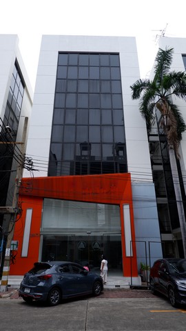 ให้เช่าอาคารสำนักงาน  อาคารวิสุทธานี ลาดพร้าว 101/3 