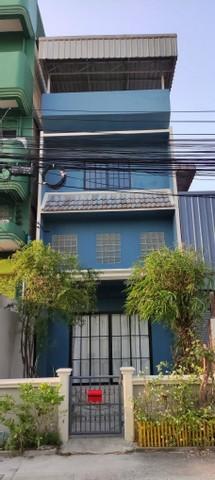 ให้เช่าอาคาร2.5 ชั้นพร้อมโกดังย่านศรีนครินทร์ อุดมสุข51 เหมาะทำธุรกิจ 