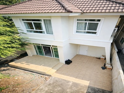 สะพานสูง บ้านเดี่ยว 3นอน 2 น้ำ MRT น้อมเกล้า 1.7 กม.  ซอยมิสทีน