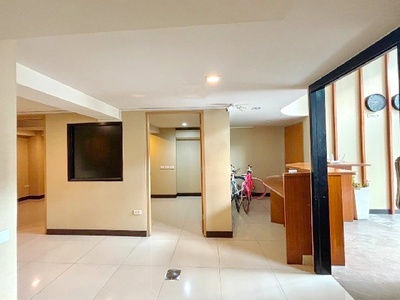 ห้องใต้โรงแรม ชั้นเดียว  Airbnb 2-3นอน 1ห้องน้ำ ใกล้ MRTรามคำแหง 