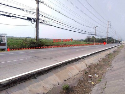 ที่ดินเปล่า  ติดถนนสายหลักพหลโยธิน หนองยาว  อ.เมืองสระบุรี  จ.สระ