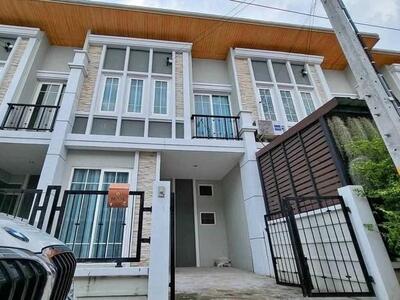  ให้เช่าทาวน์โฮม 2 ชั้น Golden Town รามอินทรา คู้บอน