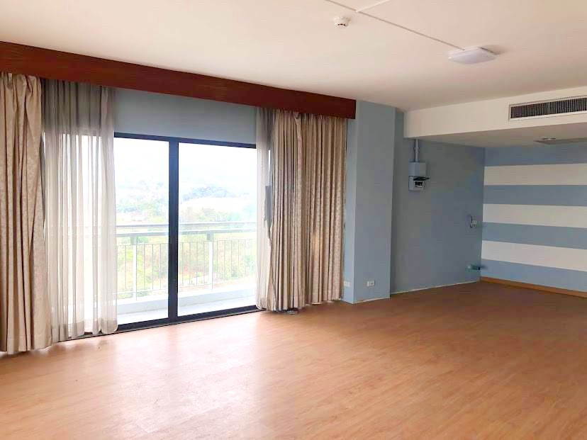 CONDOMINIUM ปัญญารีสอร์ท คอนโดมิเนียม Panya Resort Condominium Sriracha Chonburi สภาพดี ห้องใหญ่ ขายราคาถูก วิวสวย