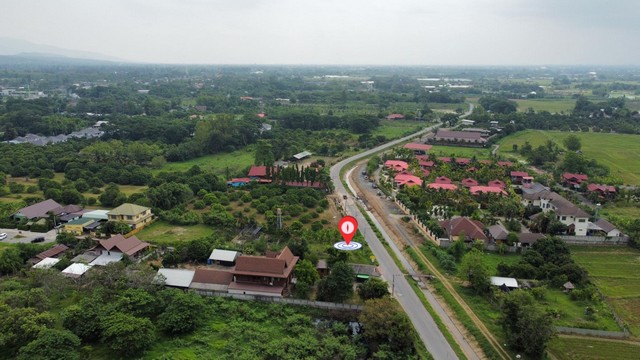 ขายที่ดินแปลงสวยติดถนน 2 ด้าน ค้าขายได้ สร้างบ้านขายได้ สันป่าตองขับรถ25นาที