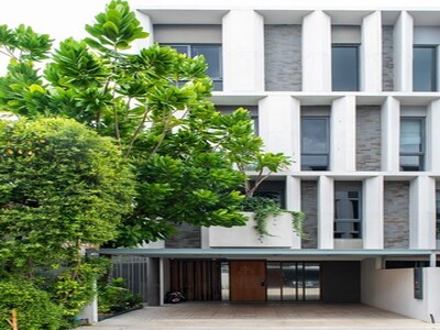 pool villa ติด MRT ลาดพร้าว หมู่บ้านภูริปุรี ลาดพร้าว 41