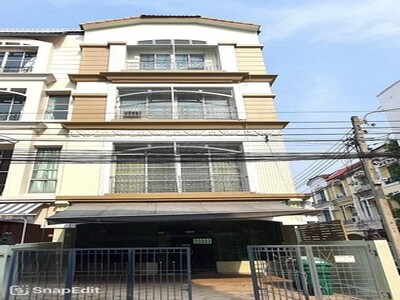 ให้เช่าโฮมออฟฟิศ 4ชั้น โครงการบ้านกลางเมือง แยกรัชดา-ลาดพร้าว 
