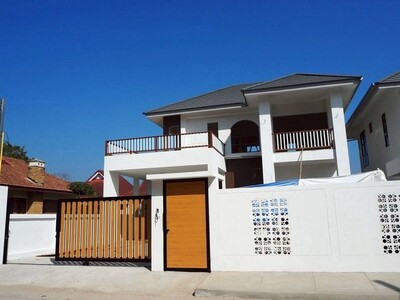 บ้านสร้างใหม่ 2 ชั้น เน้นพื้นที่พักผ่อน ตลาดขวัญ ดอยสะเก็ด 