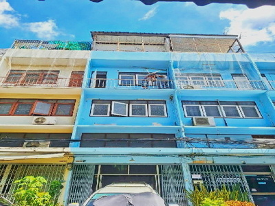 ประชาชื่น23-31 MRT บางซ่อน 900 ม. เช่าอาคารพาณิชย์ 3.5 ชั้น-ดาดฟ้
