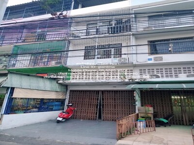 ขายพร้อมผู้เช่า ทาวน์เฮ้าส์ 4 ชั้น (มีดาดฟ้า) ซ.อิสรภาพ (วงเวียนใ