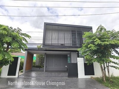 ให้เช่าพูลวิลล่าสุดหรู 2 ชั้น ตกแต่งสวยสไตล์โมเดิร์น สันผักหวาน ห