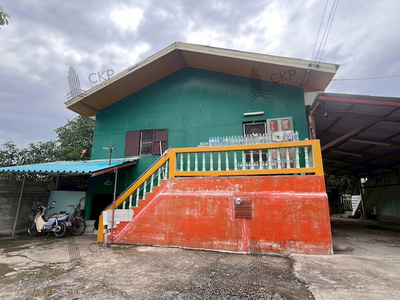 บ้านพร้อมที่ดิน เนื้อที่ 1 ไร่ พร้อมบ้าน 2 หลัง 