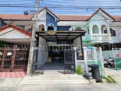 P1 ทาวน์เฮ้าส์ คู้บอน 27 แยก 48 - บางเขน รีโนเวทใหม่ พร้อมอยู่