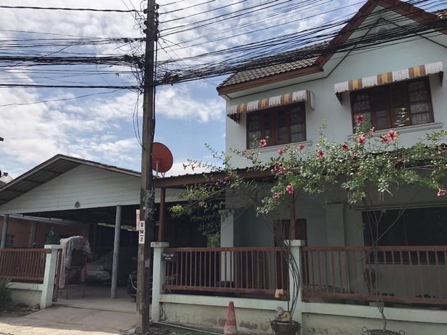 ขายด่วนทาวน์เฮ้าส์ 2 ชั้น เดิมม.ศรีทับทิม ต.บางพูด อ.ปากเกร็ด จ.นนทบุรี