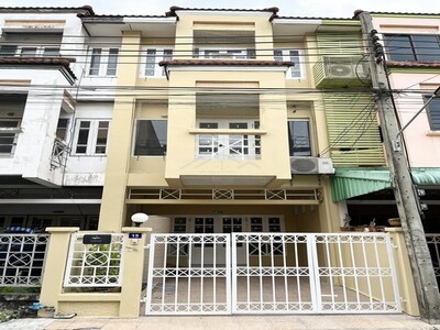 ให้เช่าทาวน์โฮม 3 ชั้น 4 นอน รามอินทรา 34 เลียบทางด่วนรามอินทรา