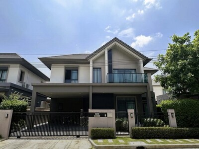 ขายบ้านเดี่ยว บางกอก บูเลอวาร์ด สาทร ปิ่นเกล้า