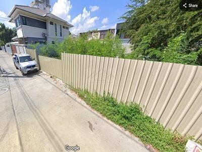 ขายที่ดิน 62 ตร.ว. ถ.โชคชัย4 ซอย30 ถ.วางท่อระบายน้ำสาธารณะแล้ว