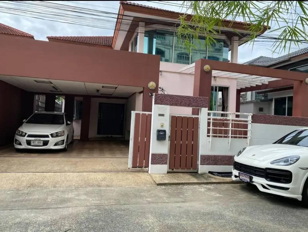  ให้เช่าบ้านเดี่ยว 2 ชั้น หมู่บ้านอารีน่าการ์เดนท์ ถนนอ่อนนุช 44 