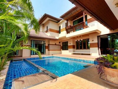 บ้านหรู 2 ชั้น สไตล์ล้านนาร่วมสมัย หมู่บ้านริมน้ำ สันผีเสื้อ  บ้านหรู 2 ชั้น สไตล์ล้านนาร่วมสมัย หมู่บ้านริมน้ำ สันผีเสื้อ