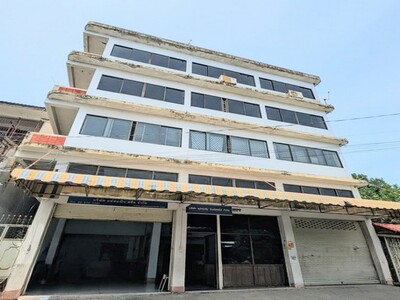 ให้เช่าอาคาร 5 ชั้น 3 คูหา ใกล้ถนนพระราม 2 ซอย 33  ให้เช่าอาคาร 5 ชั้น 3 คูหา ใกล้ถนนพระราม 2 ซอย 33