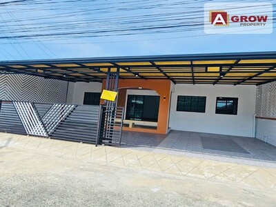 หมู่บ้านนนทวีวิลเลจ 9/29 ซอยผดุงพันธ์ 9 หลังบ้านโล่ง ตกแต่งพร้อมอ