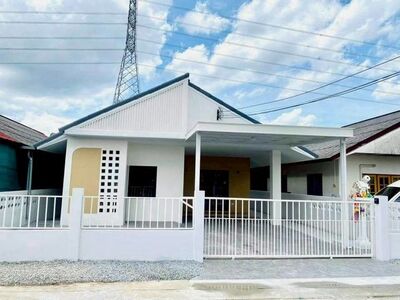 ขาย 2.39 ล้าน สันทราย บ้านรีโนเวทใหม่ ใกล้ตลาดสามแยก พร้อมอยู่