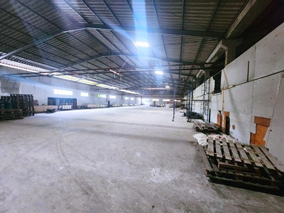 .ให้เช่าโกดัง พร้อมสำนักงาน 2000 ตร.ม. ตลาดทิพย์ พลาซ่า 1.4 กม