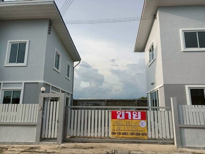 ขายด่วนบ้านเดี่ยว2ชั้น 64 วา. หมู่บ้านทัศนีย์ สุขสวัสดิ์ - เเหลมฟ ขายด่วนบ้านเดี่ยว2ชั้น 64 วา. หมู่บ้านทัศนีย์ สุขสวัสดิ์ - เเหลมฟ
