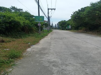 ขายที่ถมแล้ว 60 ตรว.ใกล้จุดเชื่อมต่อ มอเตอร์เวย์สาย 7 อ.เมือง จ.ช