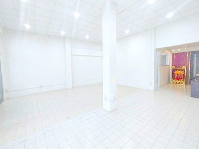 MRT ห้วยขวาง 1.7 กม.ให้เช่าตึกเล่นระดับ 5 ชั้น 47 ตร.วา.ฟังก์ชัน 