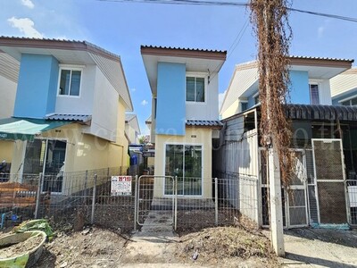 จองด่วน ทาวน์เฮ้าส์ เอื้ออาทร คลอง 10/3 บ้านใหม่ ไม่เคยเข้าอยู่