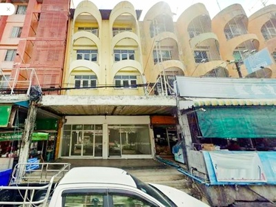 ให้เช่าอาคาร 4ชั้น 2คูหา แฮปปี้แลนด์  200 ม.MRT บางกะปิ 250ม. 