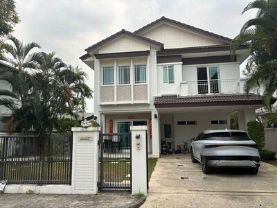 บ้านเดี่ยว 2 ชั้น บ้านสภาพดี พร้อมเข้าอยู่ แลนด์แอนด์เฮ้าส์ สันกำ