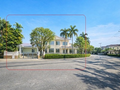 6นอน ขาย คฤหาสน์หรู 2 ชั้น 2 หลังใหญ่ติดกัน ตลาดถนอมมิตร 1.4 กม.