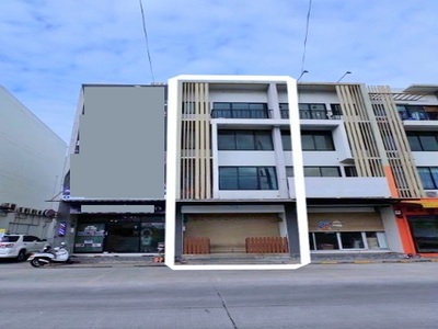 หน้านิคม ติดถนนใหญ่  ซ.ฉลองกรุง 24-35  ตลาดนครฉลองกรุง500ม.